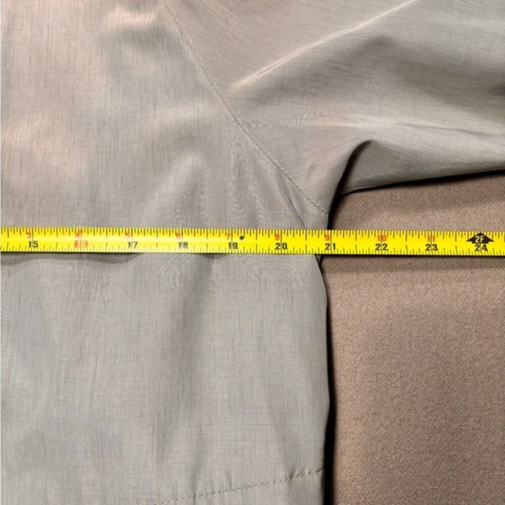 Luba Paris sage green trench coat - Picture 13 of 14